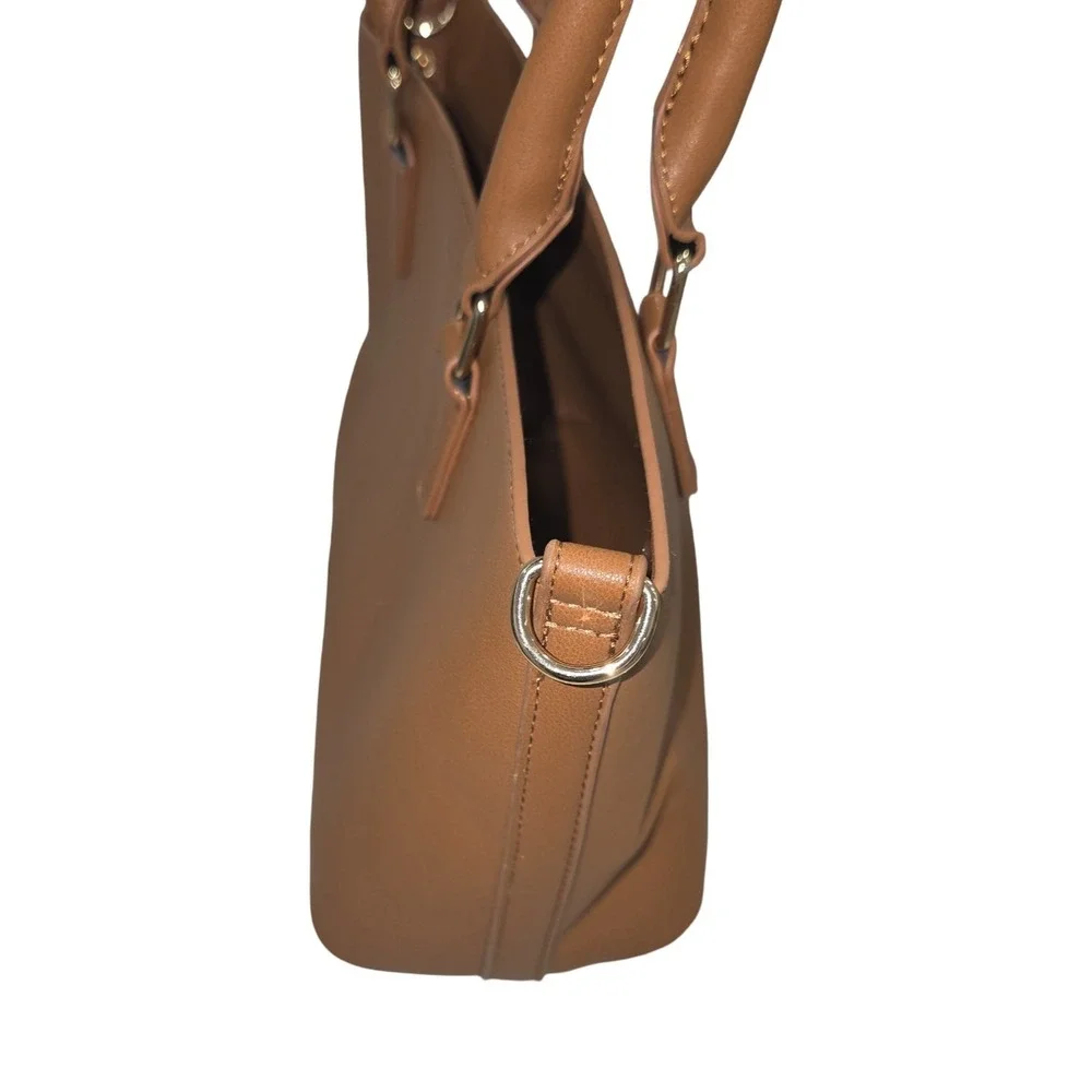 IMAN GLOBAL CHIC Tote Bag Style Purse 733464-187 Beige Color 12
